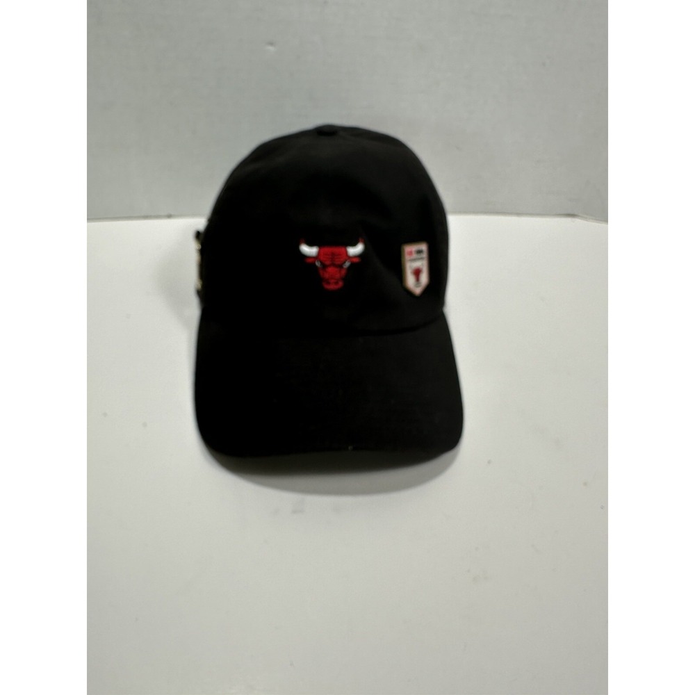Chicago Bulls Windy City 6 Time Champions SnapBack Hat Cap New Era 9 Twenty NBA
